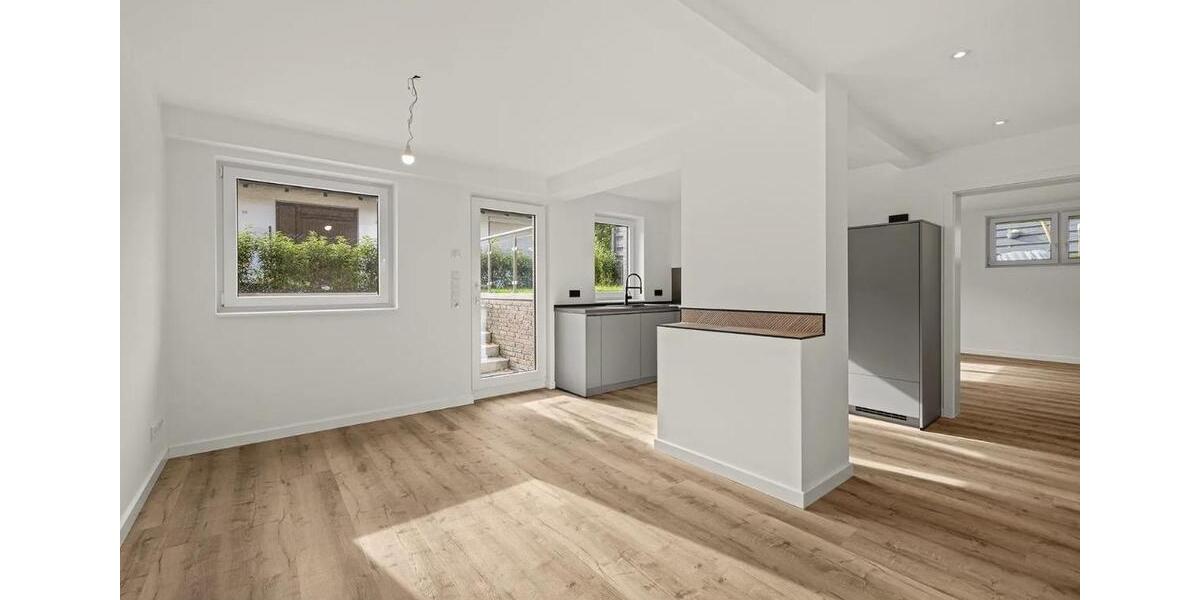 Erdgeschoßwohnung Scharbeutz - 4 Zimmer, 130 m&sup2;, 2.000&euro; | Angebot:24874300