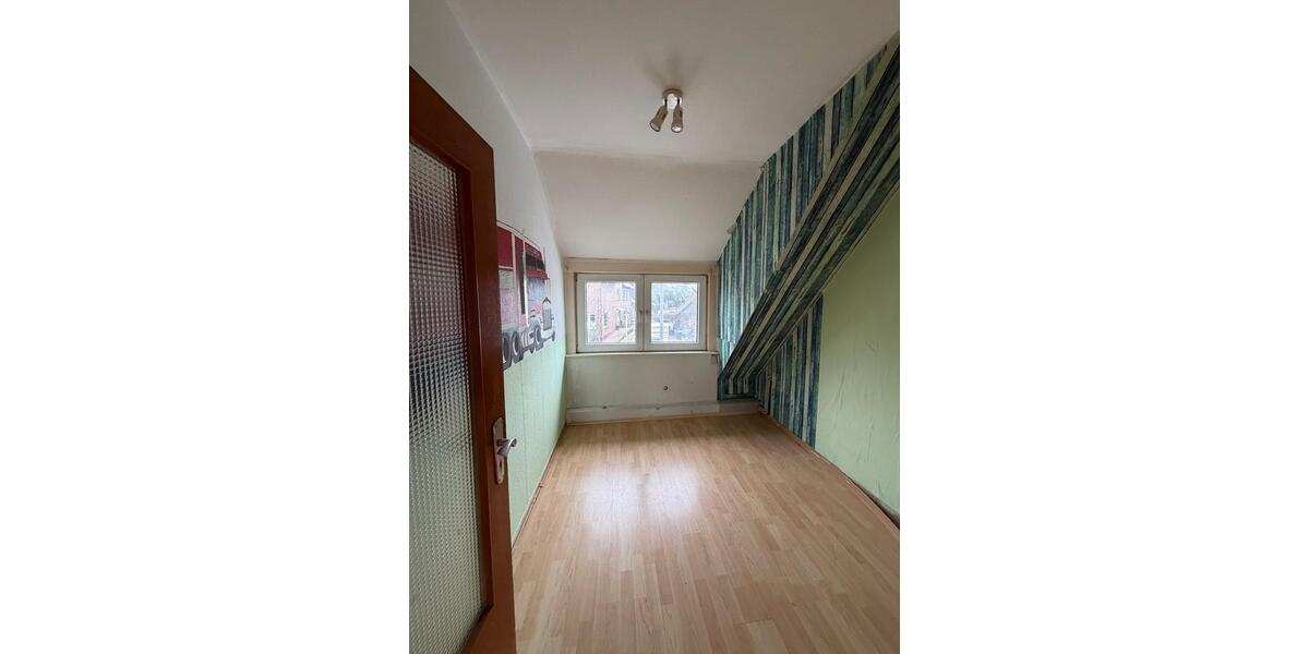 Dachgeschoßwohnung Neustadt am Rübenberge - 3 Zimmer, 61 m&sup2;, 610&euro; | Angebot:26041139