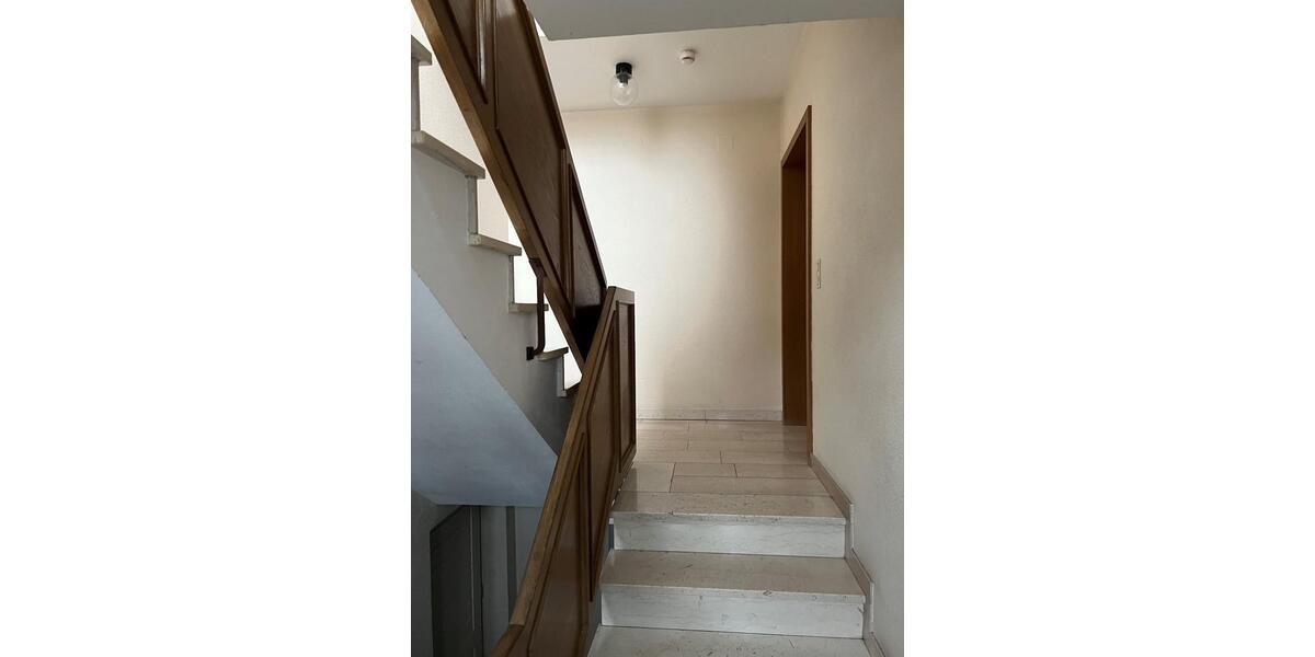 Erdgeschoßwohnung Porta Westfalica - 3 Zimmer, 90 m&sup2;, 810&euro; | Angebot:26675472