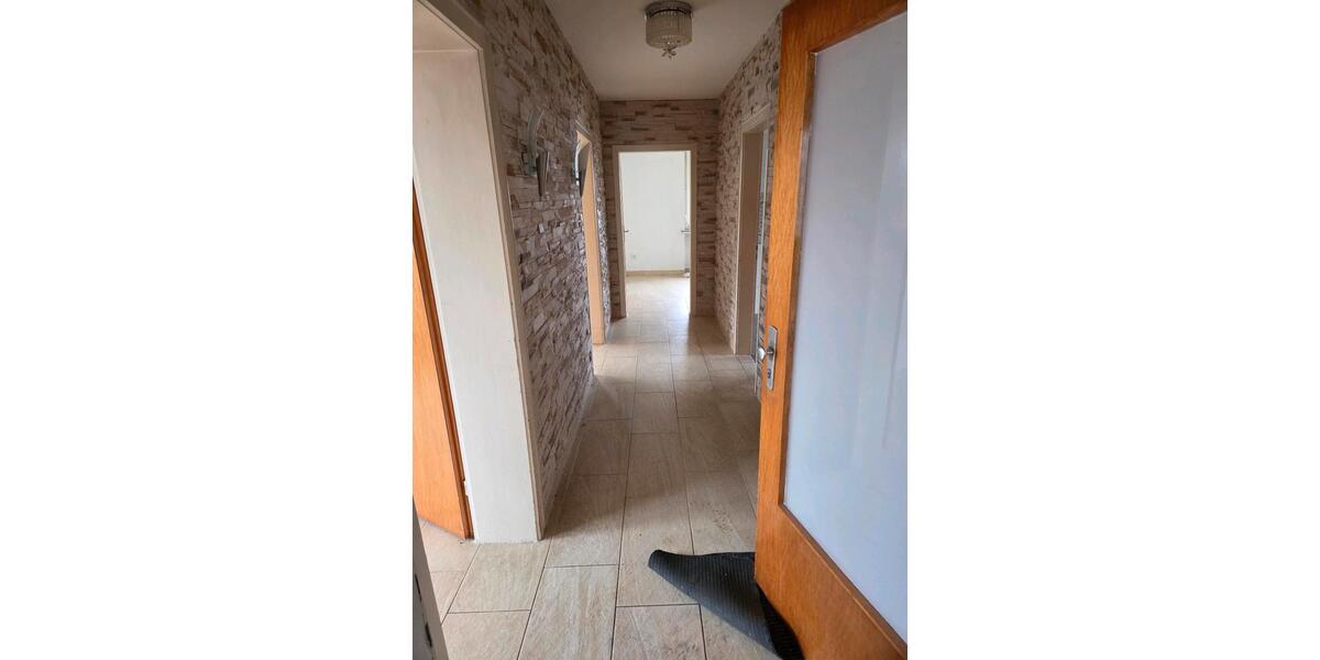 Erdgeschoßwohnung Freden (Leine) - 3 Zimmer, 87 m&sup2;, 700&euro; | Angebot:25903296