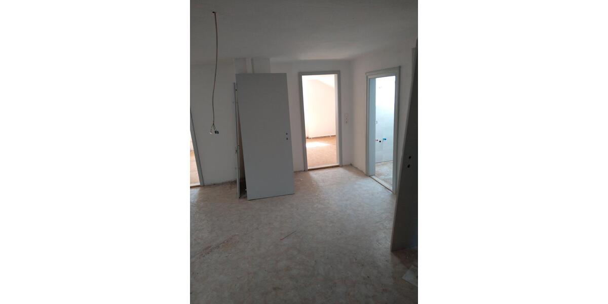 Etagenwohnung Mühldorf am Inn - 5 Zimmer, 138 m&sup2;, 1.130&euro; | Angebot:26696377
