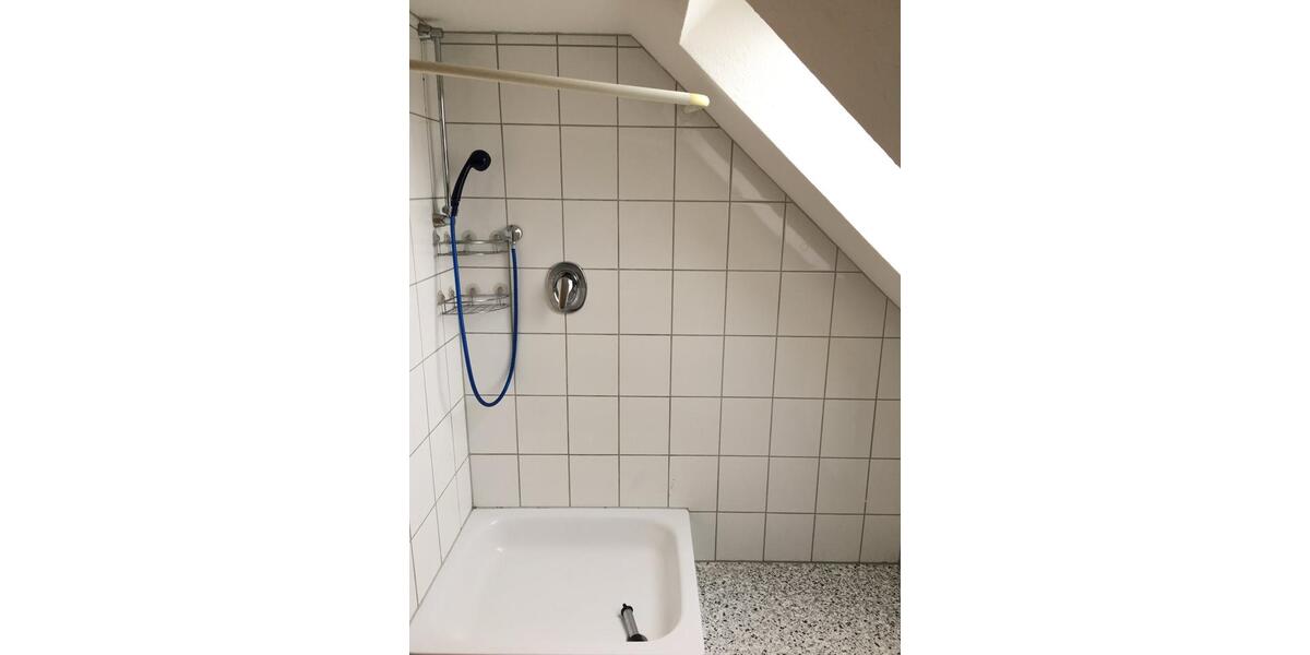 Dachgeschoßwohnung Ulm Söflingen - 2 Zimmer, 40 m&sup2;, 450&euro; | Angebot:26232759