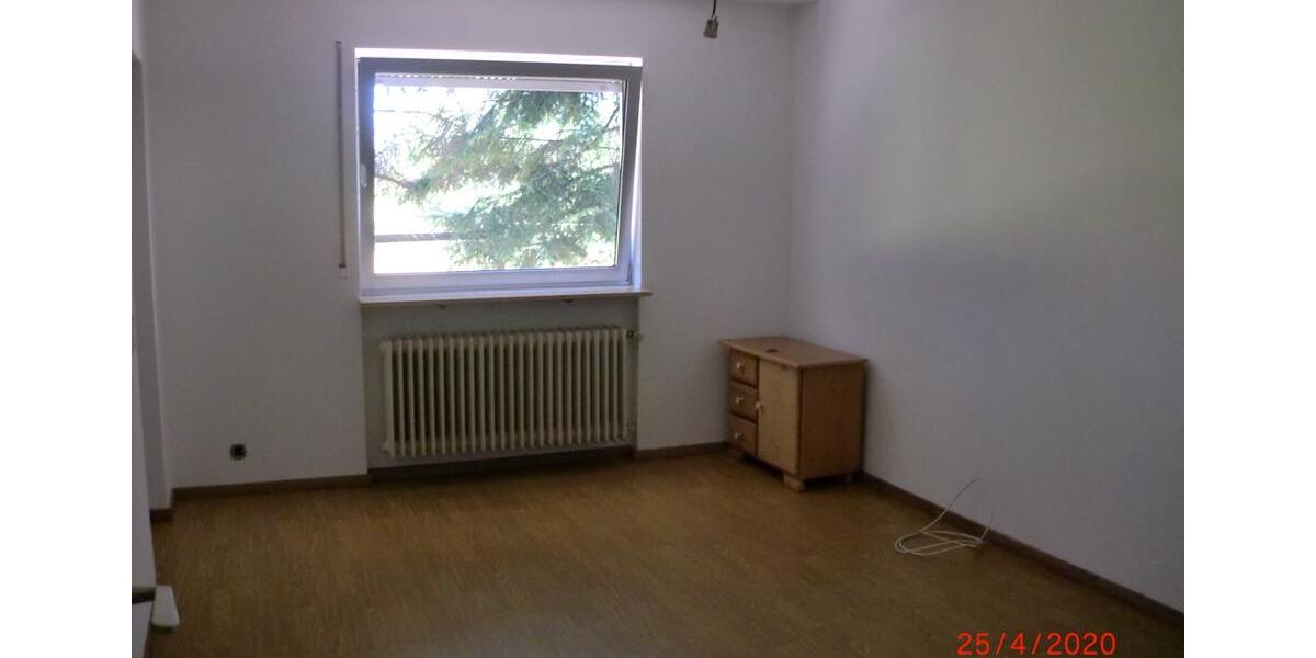 Erdgeschoßwohnung Weißenburg in Bayern - 1 Zimmer, 35 m&sup2;, 355&euro; | Angebot:26425707