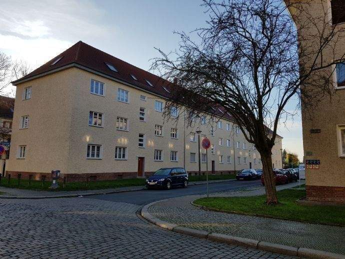 renovierte 4-Raum Dachgeschosswohnung mit Stil in der Curiesiedlung, Neue Neustadt 4 zimmer