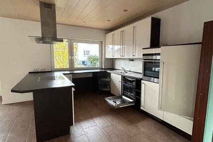 3 12 Zimmer- Wohnung in Höpfingen zimmer