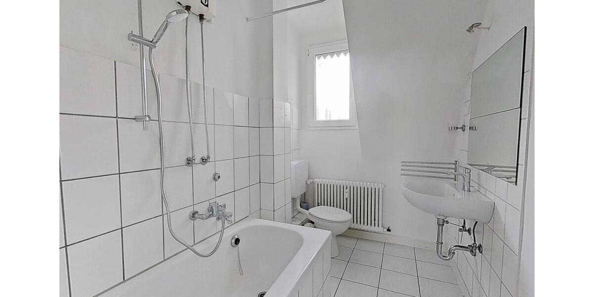 Etagenwohnung Solingen - 2 Zimmer, 60 m&sup2;, 537&euro; | Angebot:26586853