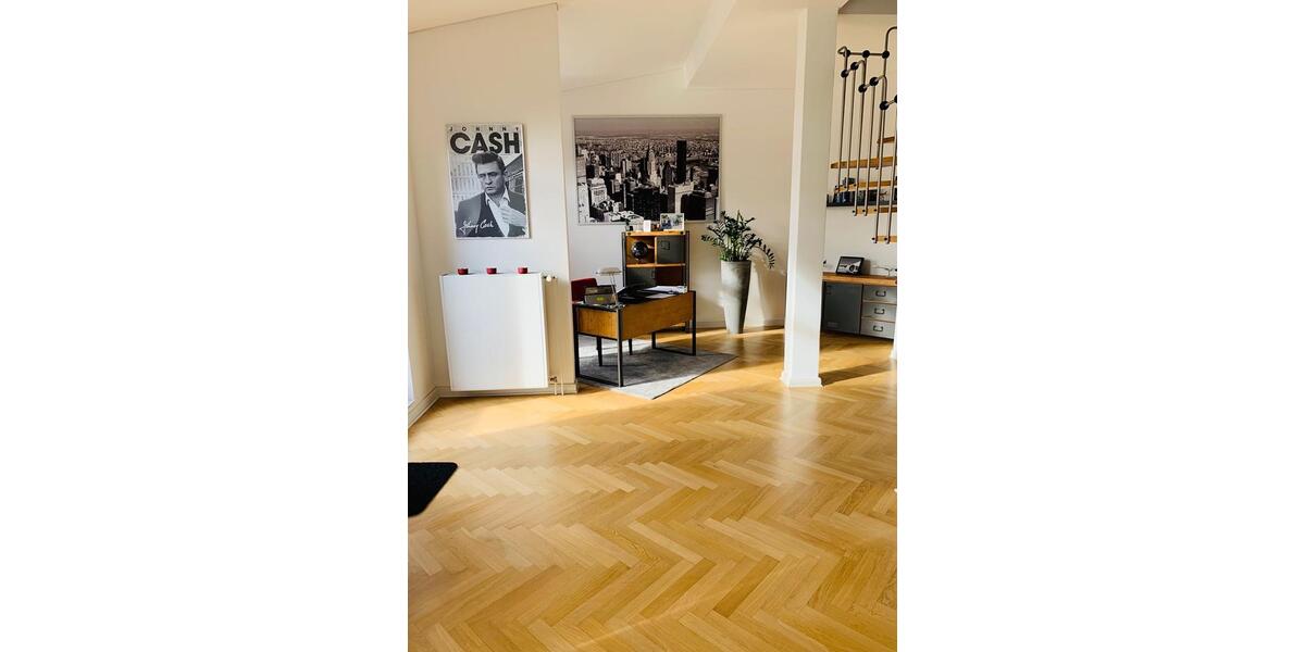 Maisonettenwohnung Hannover Döhren-Wülfel - 4 Zimmer, 220 m&sup2;, 2.800&euro; | Angebot:25590470