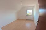 Dachgeschoßwohnung Ellwangen (Jagst) - 4 Zimmer, 80 m&sup2;, 790&euro; | Angebot:26679245