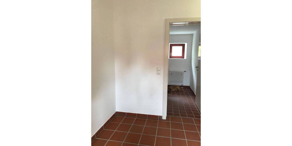 Gewerbeobjekt Wendelstein - 4 Zimmer, 140 m&sup2;, 1.500&euro; | Angebot:26555043