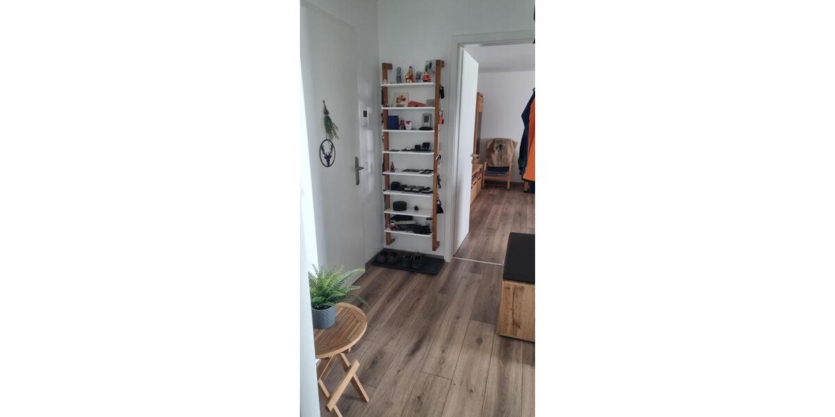 Etagenwohnung Stutensee - 2 Zimmer, 71 m&sup2;, 930&euro; | Angebot:25589631