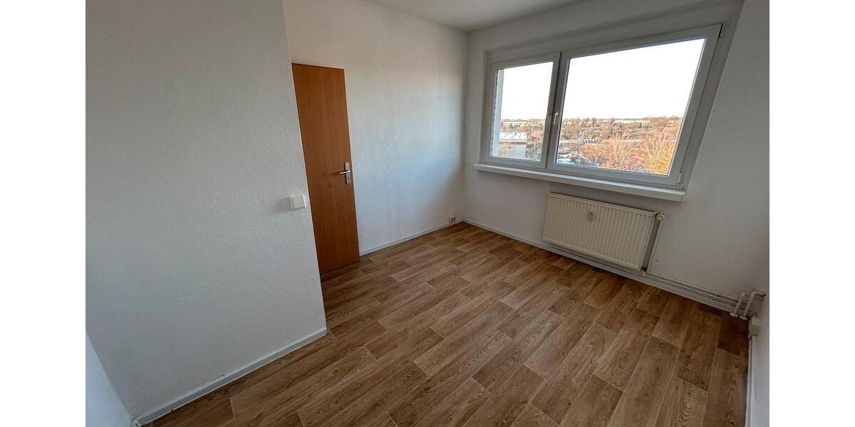 Dachgeschoßwohnung Halberstadt - 4 Zimmer, 70 m&sup2;, 352&euro; | Angebot:24440765