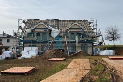 Doppelhaushälfte zur Miete in Bergtheim 6 zimmer