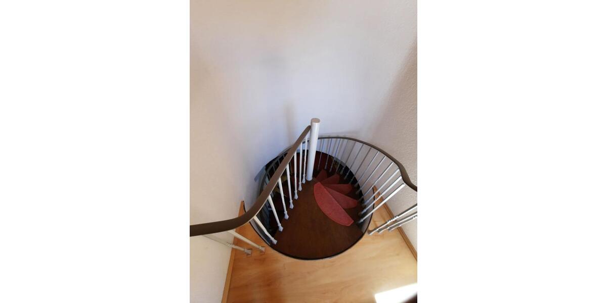 Maisonettenwohnung Nieder-Olm Olm - 6 Zimmer, 172 m&sup2;, 1.400&euro; | Angebot:24830997