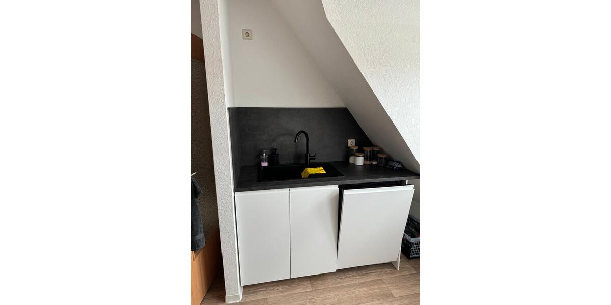 Dachgeschoßwohnung Bernburg (Saale) - 3 Zimmer, 66 m&sup2;, 530&euro; | Angebot:26336033