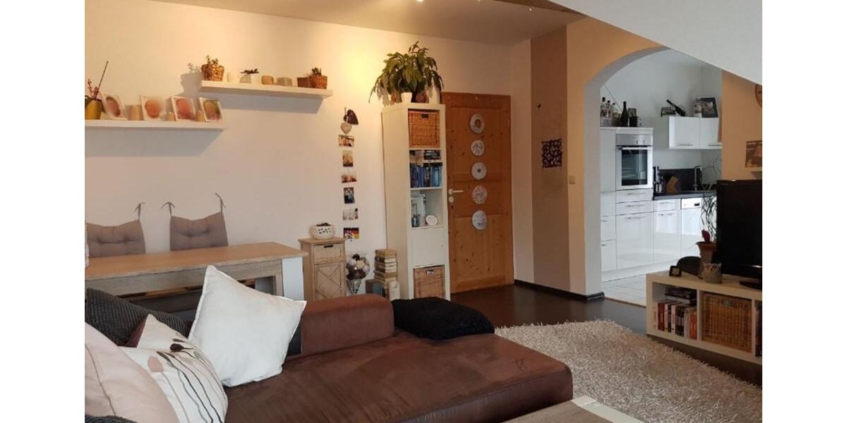 Dachgeschoßwohnung Neuburg am Inn - 2 Zimmer, 62 m&sup2;, 580&euro; | Angebot:25960639