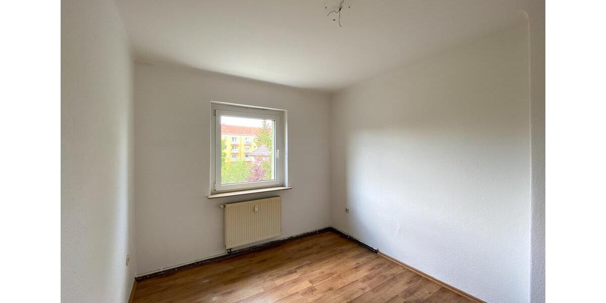 Etagenwohnung Naumburg (Saale) - 4 Zimmer, 82 m&sup2;, 533&euro; | Angebot:17822265