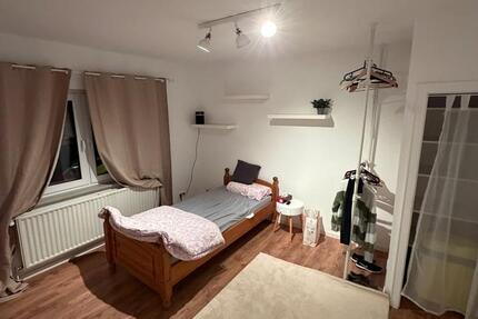 Wohnung Lahntal - 1 Zimmer, 16 m&sup2;, 300&euro; | Angebot:24806194