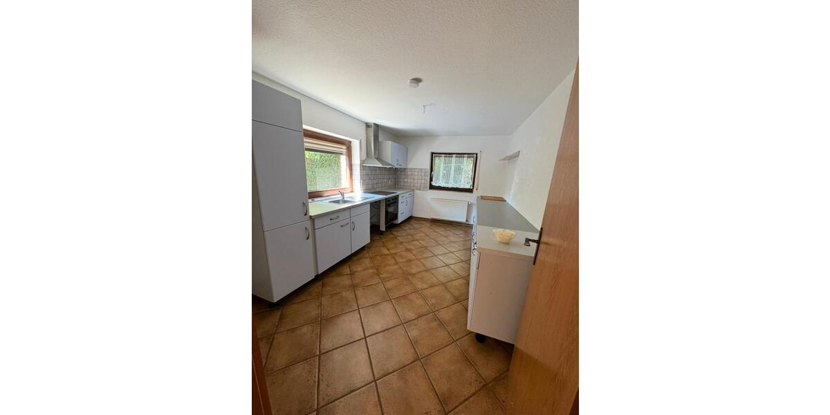 Etagenwohnung Ruppichteroth - 3 Zimmer, 90 m&sup2;, 990&euro; | Angebot:26464236