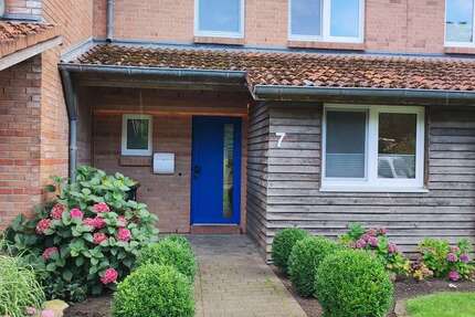 Haus Albersdorf - 3.5 Zimmer, 130 m&sup2;, 1.100&euro; | Angebot:22763955