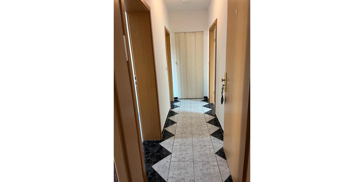 Erdgeschoßwohnung Schönebeck (Elbe) - 2 Zimmer, 62 m&sup2;, 376&euro; | Angebot:26265047