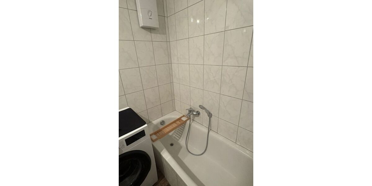 Helle und großzügig geschnittene Wohnung zu vermieten. 81m² - 2- Hungen | Angebot:25833943