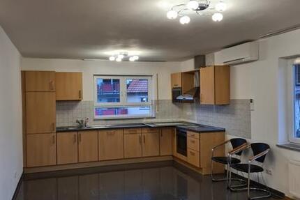 Wohnung Kleinheubach - 3 Zimmer, 95 m&sup2;, 1.090&euro; | Angebot:25238371