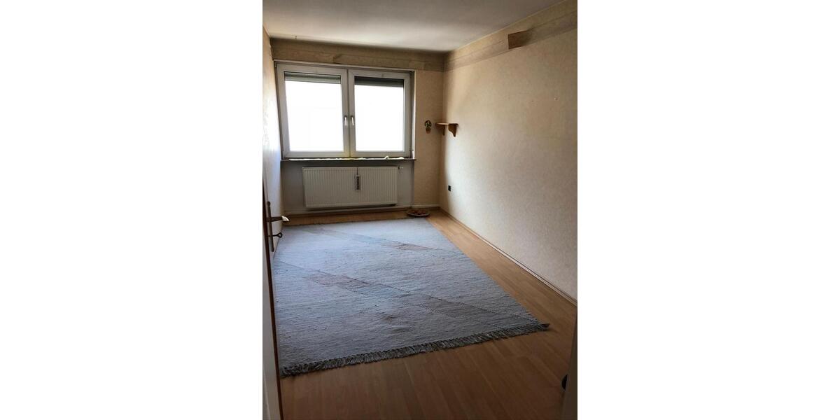 Etagenwohnung Eisenberg (Pfalz) - 3 Zimmer, 78 m&sup2;, 750&euro; | Angebot:26224940