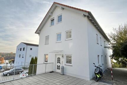 Wohnung Großmehring - 4 Zimmer, 103 m&sup2;, 950&euro; | Angebot:24877159