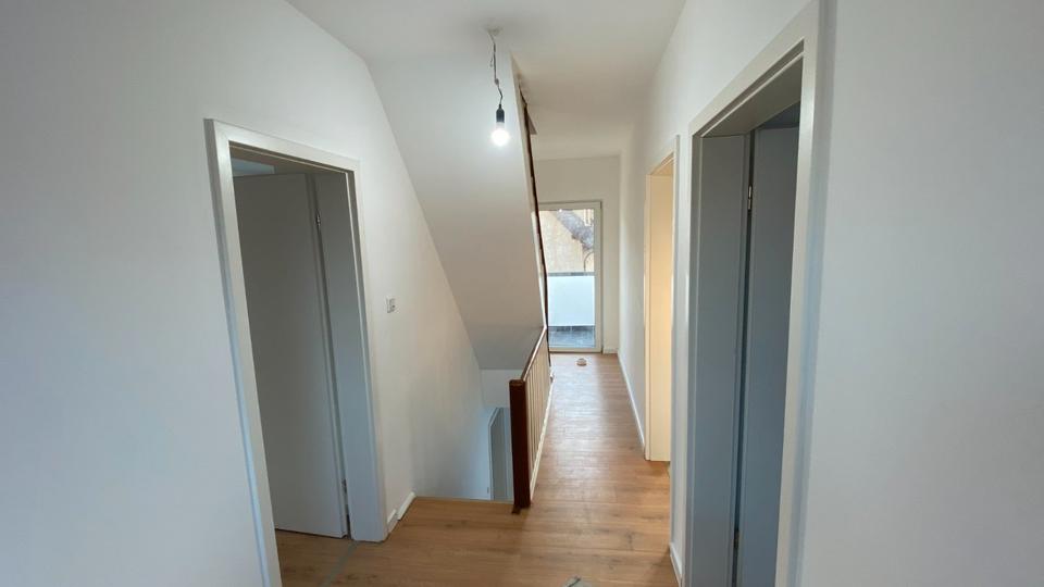 Einfamilienhaus Bessenbach - 5 Zimmer, 125 m&sup2;, 1.360&euro; | Angebot:26205851