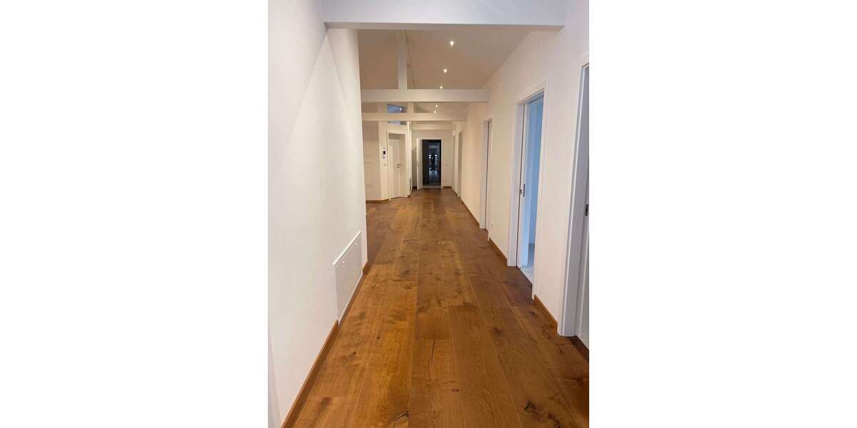 Etagenwohnung Rottach-Egern Egern - 7 Zimmer, 319 m&sup2;, 7.975&euro; | Angebot:27072275