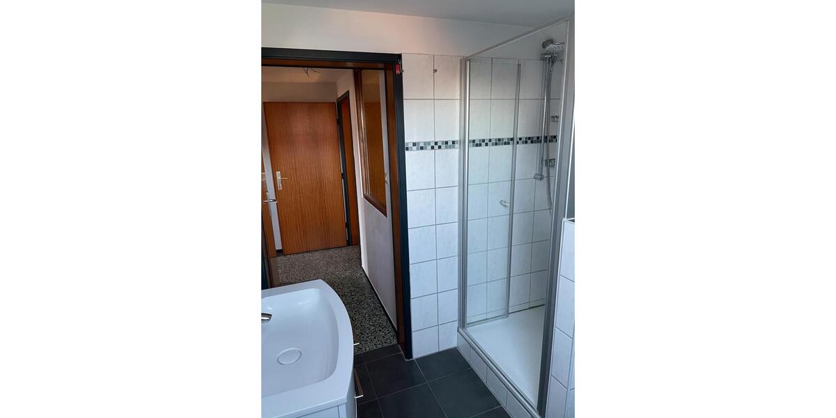 Dachgeschoßwohnung Drochtersen - 5 Zimmer, 110 m&sup2;, 1.400&euro; | Angebot:25992615