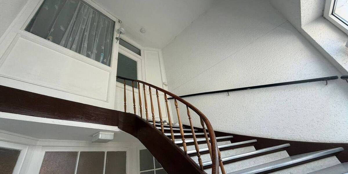 Etagenwohnung Bad Homburg vor der Höhe Bad Homburg - 5 Zimmer, 104 m&sup2;, 1.350&euro; | Angebot:26173660