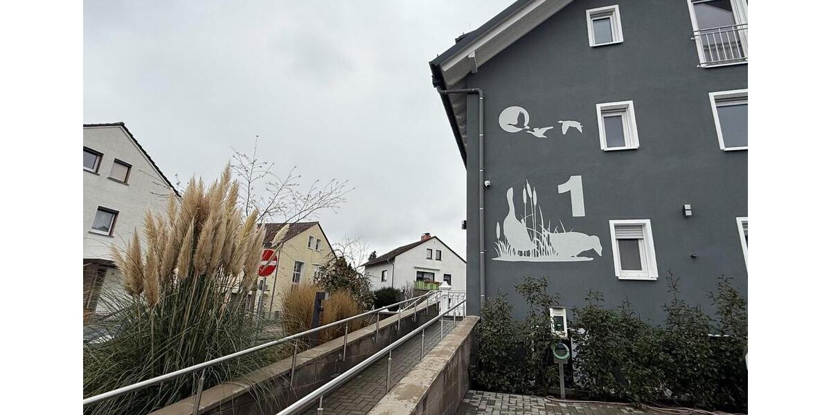 Komplett kernsanierte, gedämmte 4-Zimmer Wohnung mit großer Terra 4 zimmer