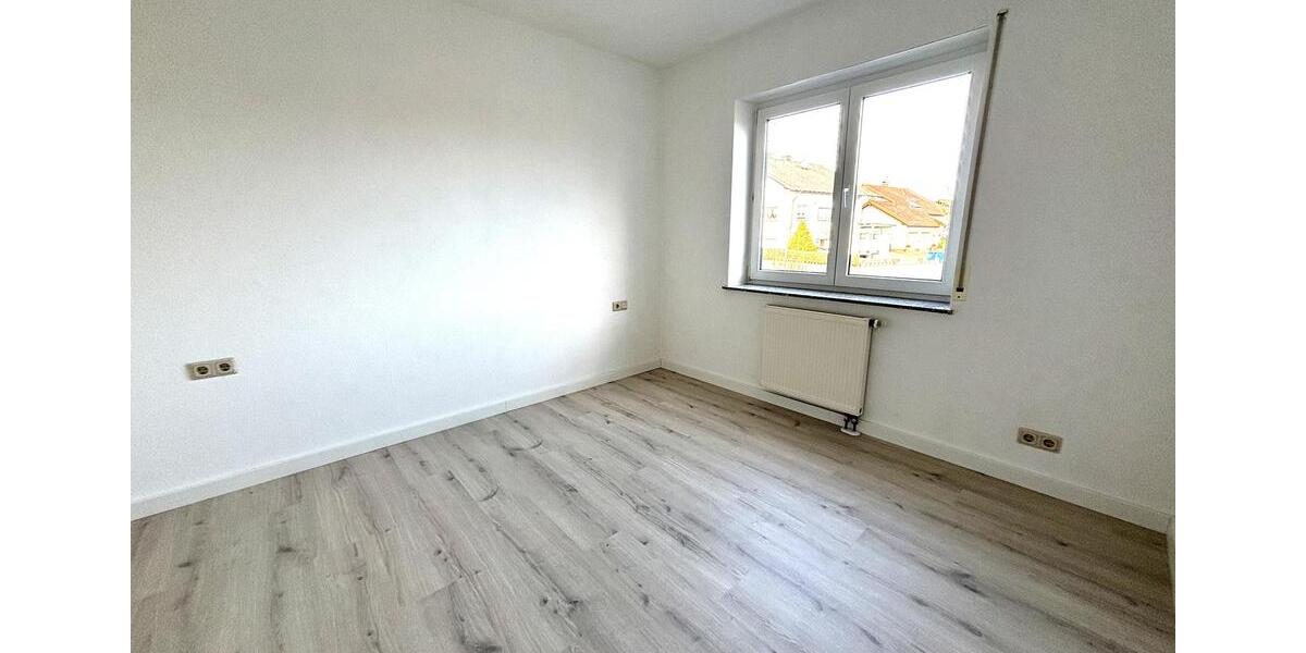 Schöne helle 2 ZKB Wohnung mit Balkon in ruhiger Lage in Hünfelden-Dauborn 2 zimmer