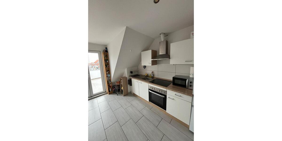 Wohnen auf Zeit Karlsruhe Mühlburg - 5 Zimmer, 125 m&sup2;, 475&euro; | Angebot:25982124