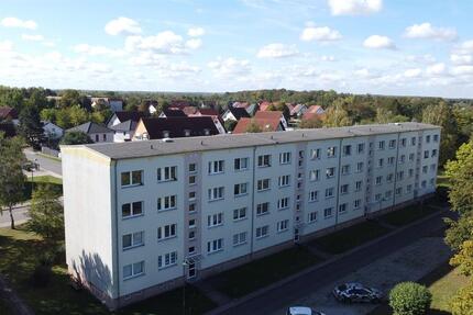 Wohnung Borna - 3 Zimmer, 58 m&sup2;, 350&euro; | Angebot:26490312