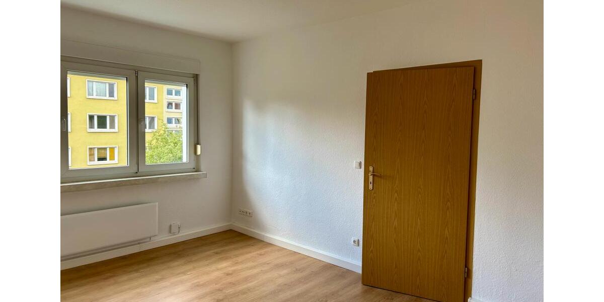 Etagenwohnung Waltershausen - 2 Zimmer, 47 m&sup2;, 310&euro; | Angebot:26614439