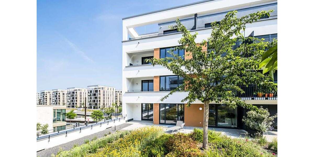 Etagenwohnung Offenbach Hafen - 4 Zimmer, 120 m&sup2;, 1.850&euro; | Angebot:26483364