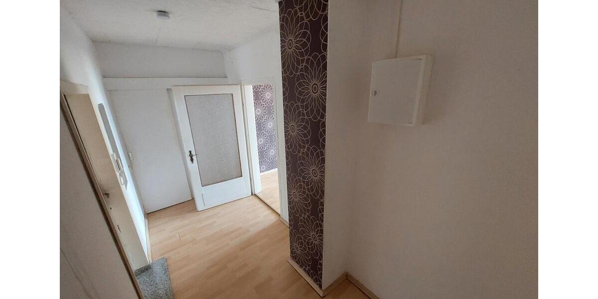 Dachgeschoßwohnung Altenburg - 2 Zimmer, 50 m&sup2;, 470&euro; | Angebot:26338481