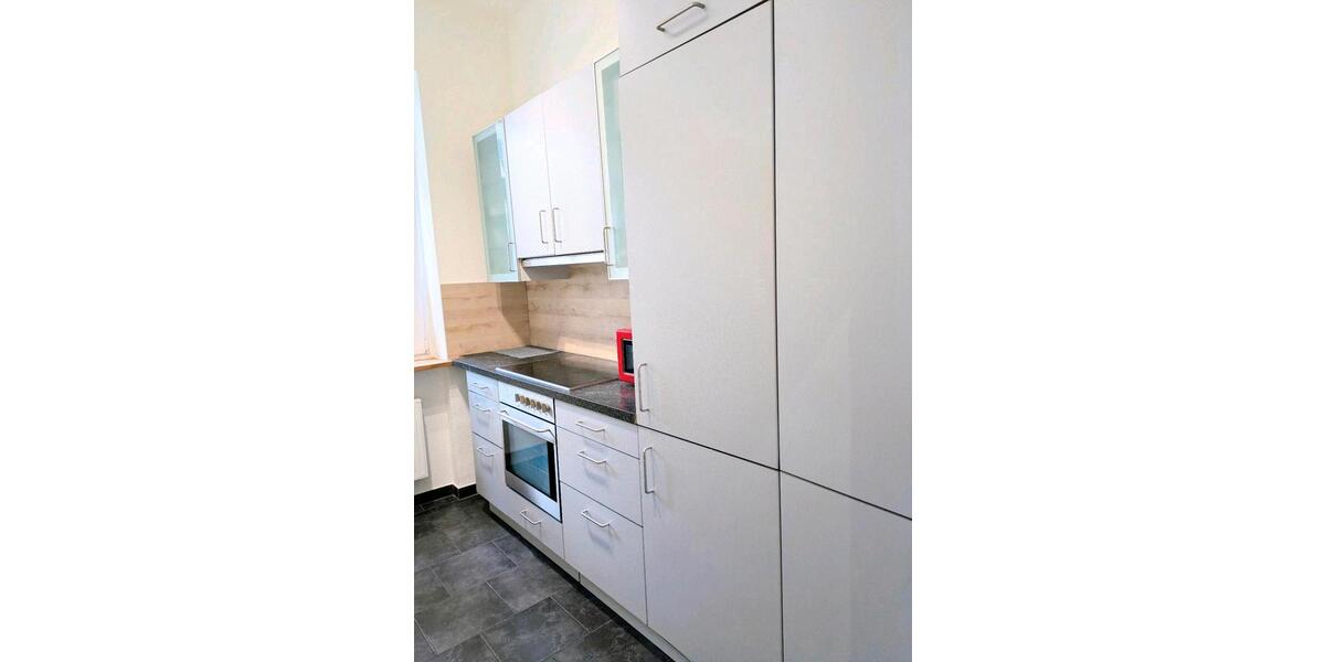 Etagenwohnung Wiesbaden Biebrich - 2 Zimmer, 41 m&sup2;, 1.000&euro; | Angebot:26688927