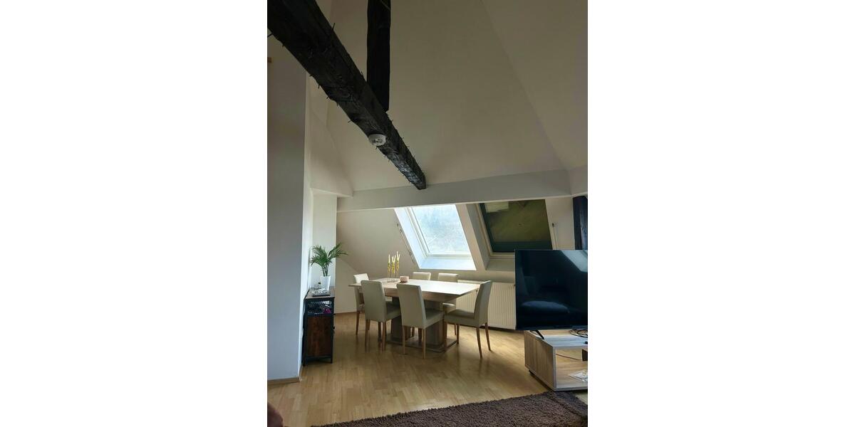 Dachgeschoßwohnung Bielefeld - 3.5 Zimmer, 100 m&sup2;, 850&euro; | Angebot:25903083
