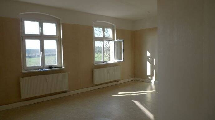 Etagenwohnung Schenkendöbern Bärenklau - 4 Zimmer, 87 m&sup2;, 482&euro; | Angebot:26486798