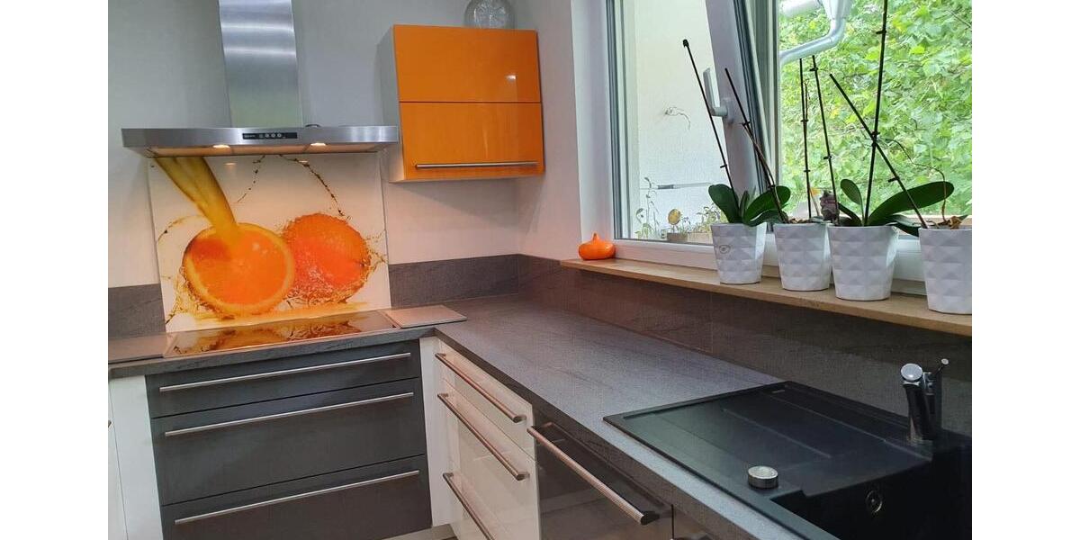 Modernisierte Wohnung mit vier Zimmern- Balkon - Garten 4 zimmer