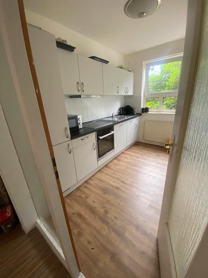 WG Zimmer möbiliert ab Dezember- März zimmer