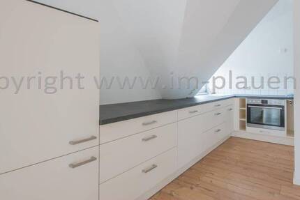 Wohnung Plauen Stadtmitte - 2 Zimmer, 65 m&sup2;, 380&euro; | Angebot:26834910