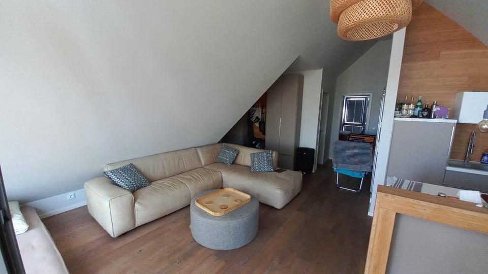 Dachgeschoßwohnung Timmendorfer Strand - 3 Zimmer, 90 m&sup2;, 1.700&euro; | Angebot:25452977