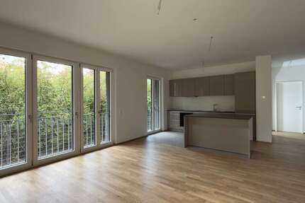 Wohnung Mainz-Kastel Kastel - 4 Zimmer, 120 m&sup2;, 2.750&euro; | Angebot:26062738