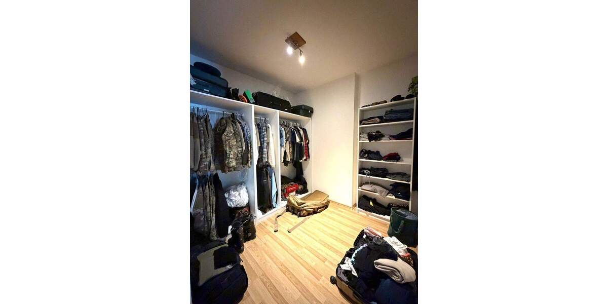 Etagenwohnung Stuttgart / Stuttgart-West West - 3 Zimmer, 105 m&sup2;, 1.250&euro; | Angebot:25746254