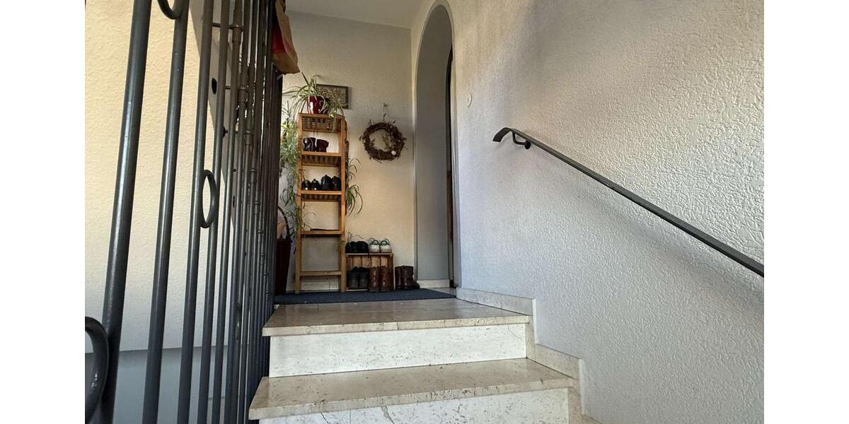 Etagenwohnung Schieder-Schwalenberg Schwalenberg - 3 Zimmer, 90 m&sup2;, 450&euro; | Angebot:24597580