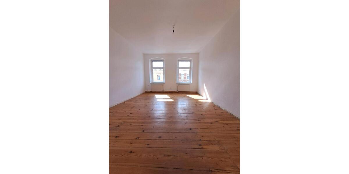 Etagenwohnung Cottbus - 3 Zimmer, 83 m&sup2;, 810&euro; | Angebot:26592345